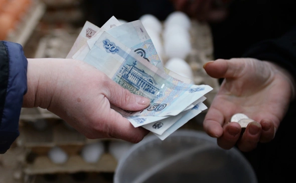 Бензин АИ-98 и выше в Пермском крае подорожал до 84 руб.