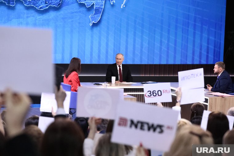 Дуэль с &laquo;Орешником&raquo;, ответ URA.RU и будущее России: главное с &laquo;Прямой линии&raquo; Владимира Путина