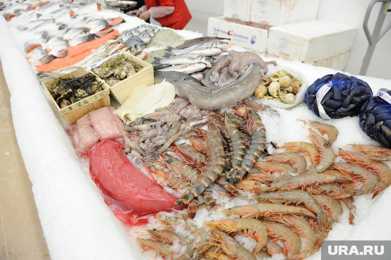 Почему в России дорогие рыба и икра