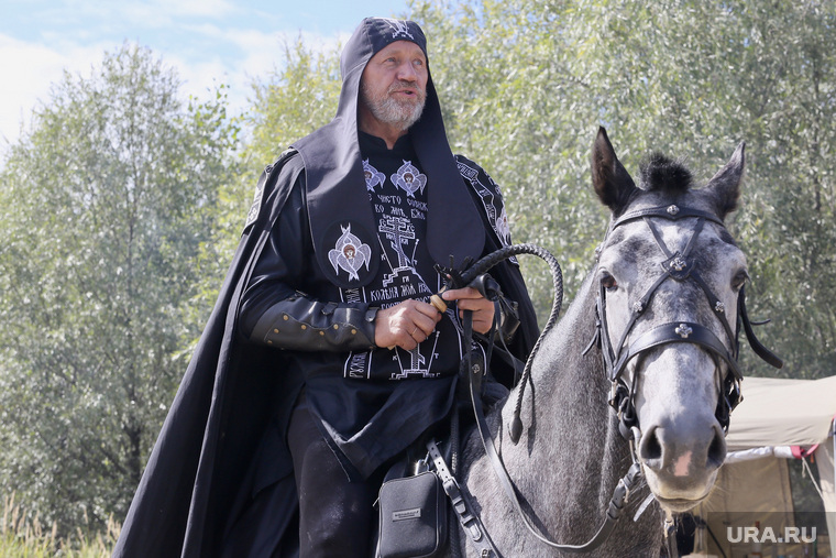 Как одевались уральские политэлиты в&nbsp;2024 году