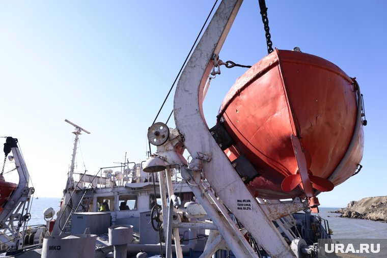 &laquo;Как вообще можно было выпустить его в море?&raquo;: что происходит с обломком &laquo;Волгонефть-239&raquo;