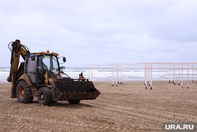 Побережье Черного моря переключили на режим ЧС