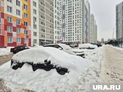 Мэрия Перми решила сама убирать снег в ЖК &laquo;Арсенал&raquo;