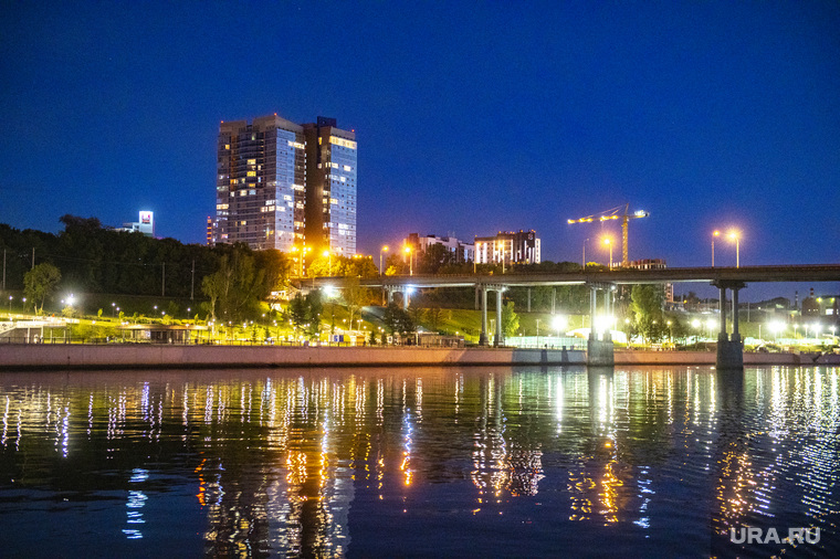 Отдохнуть в &laquo;пяти звездах&raquo;, покатать шары и пообедать с видом на Каму