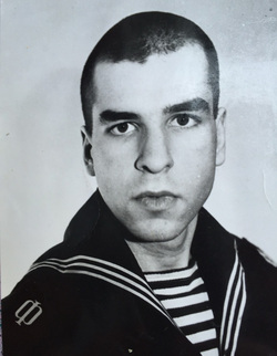 Угнал танк, нарушил устав и сколотил команду КВН: где и как служили пермские политики