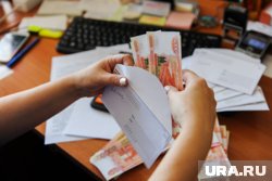 Ключевая ставка остановит рост зарплат