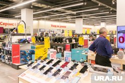 Магазины обрушат цены на импорт из-за торговых войн США и Китая