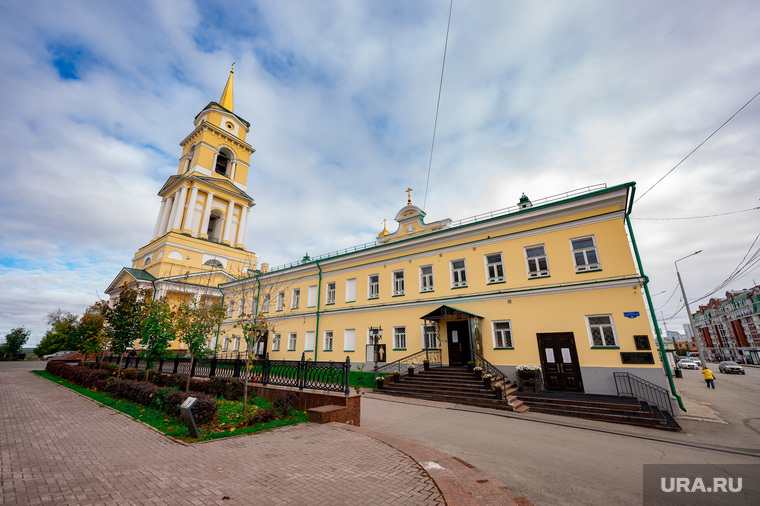 Меняли ведро красной икры на буханку черного хлеба