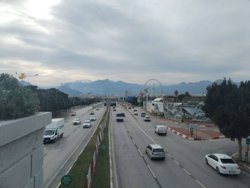 Шведский стол на финише и концерт кавер-группы: журналистка URA.RU пробежала марафон в Турции. Видео