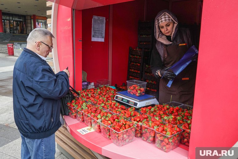 Хайп вокруг неурожая взвинтил стоимость ягод, фруктов и овощей