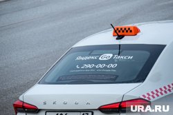 «Мы несем гигантские убытки»: владелец таксопарка о жестких запретах, китайских авто и мигрантах за рулем