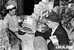 &laquo;Зарплата за булку хлеба&raquo;: как изменились цены в России за 80 лет