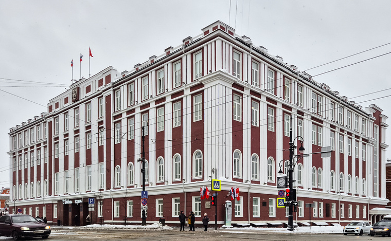 Построили ротонды, завезли деликатесы и&nbsp;познакомили с&nbsp;роботом