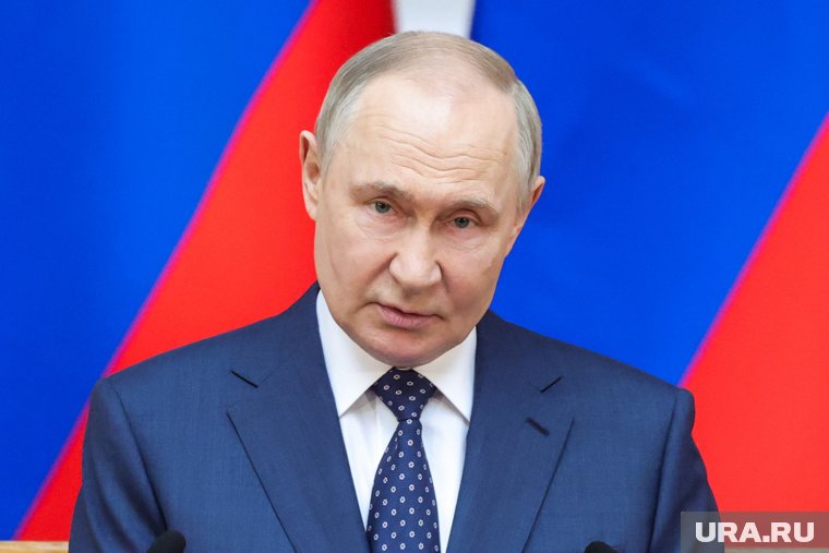 Путин дал срочное поручение по семьям участников СВО