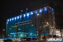 Знакомство с обезьянами, грибной улов и проба чак-чак: чем пермские политики хвастаются в соцсетях