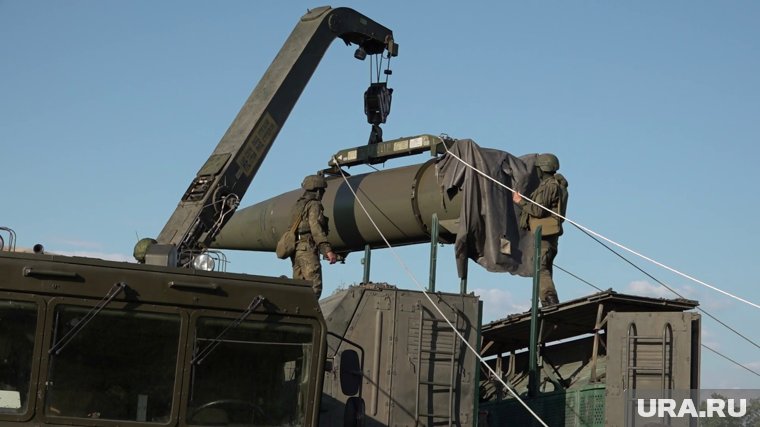 Ядерное оружие стало бесполезным средством защиты