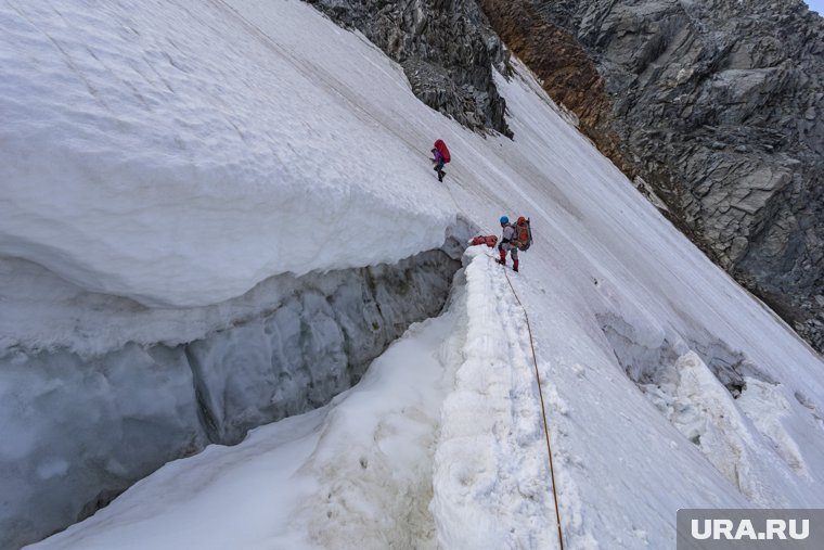 Российскую альпинистку признали без вести пропавшей: что известно о спасении Наговицыной к 27 августа