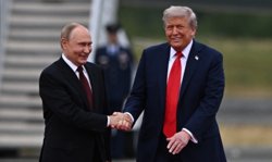 Сигнал Зеленскому: что значит рукопожатие Путина и Трампа