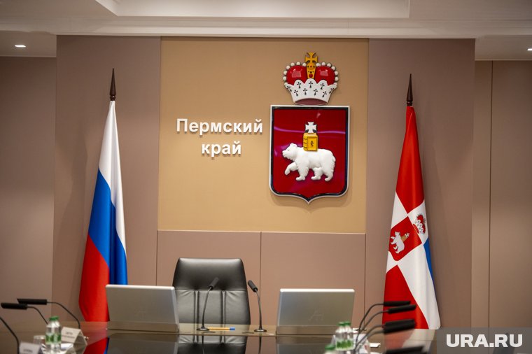 Скандальный пермский депутат может сменить сенатора Климова