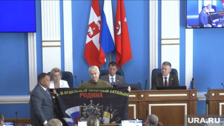 Теневого мэра Перми Плотникова наградили за помощь фронту. Фото