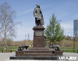 Топ-10 памятников выдающимся пермякам, которые нужно увидеть каждому туристу