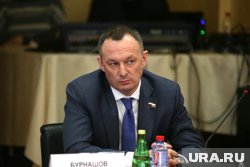 Боролся с губернатором и кусал полицейского за ухо: чем запомнился пермский экс-депутат Бурнашов