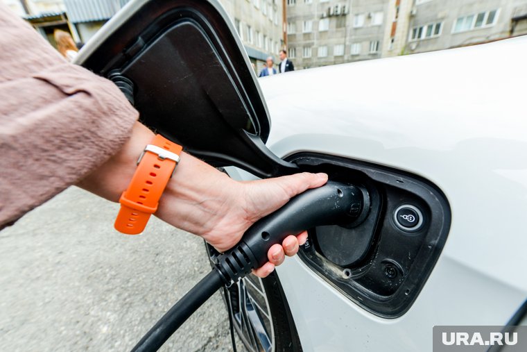 Когда станет выгодно покупать автомобили в России