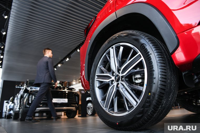 Когда станет выгодно покупать автомобили в России