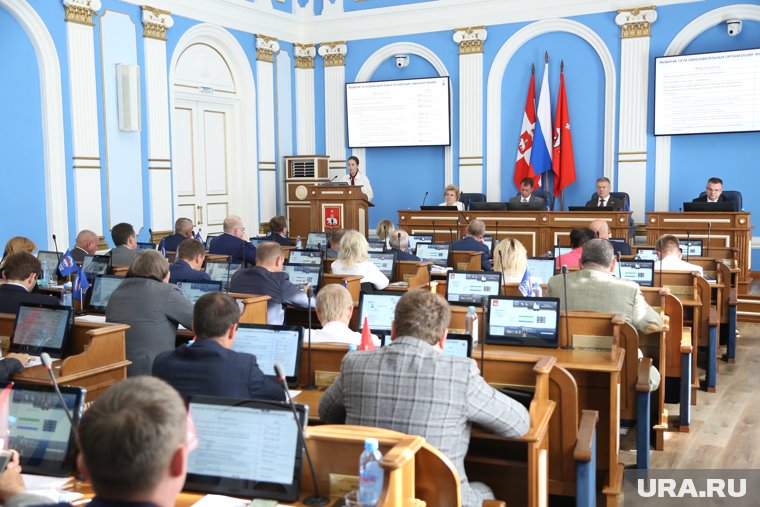 Минобразования Пермского края рассказало, сколько будут получать учителя в новом учебном году