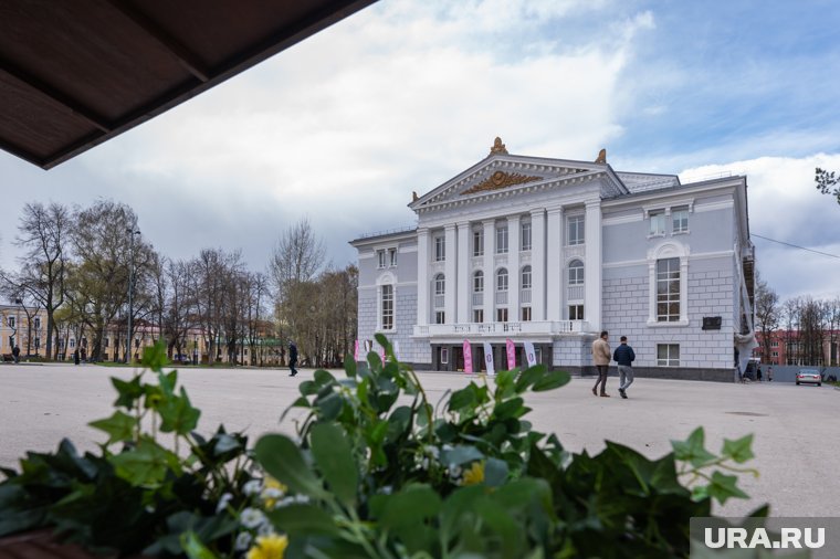 Новая &laquo;Жизель&raquo; и спектакль о цифровом бессмертии: обзор премьер пермских театров в новом сезоне