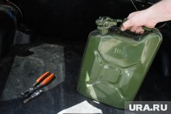 Сезон отпусков закончился нехваткой бензина на АЗС