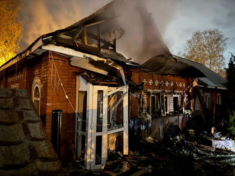 Власти уточняют размер ущерба поврежденного дома из-за атаки БПЛА