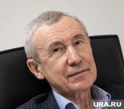 Завалил магазины шоколадными яйцами и задумал переселить зоопарк: топ-5 известных пермских сенаторов