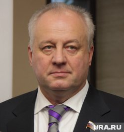 Завалил магазины шоколадными яйцами и задумал переселить зоопарк: топ-5 известных пермских сенаторов