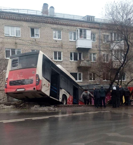 В Прикамье начали проверку по факту ДТП с участием автобуса
