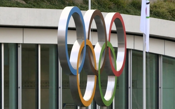 МОК объяснил, почему россиянам на Олимпиаде не подарили смартфоны